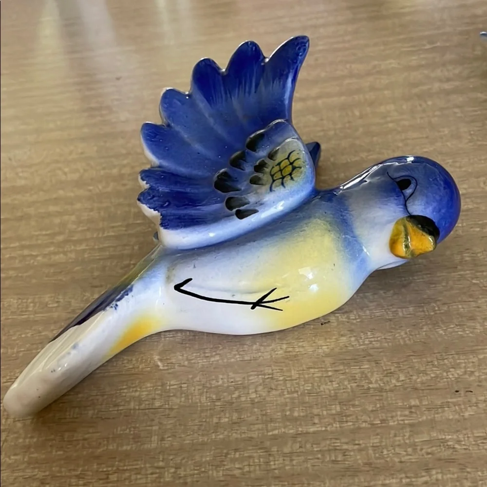 Vintage Ceramic Blue Birds Mother and Baby Wall Hangers - Picture 8 of 10